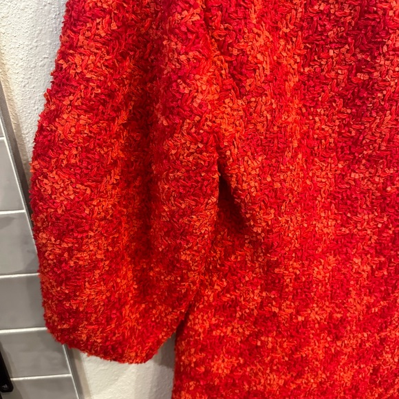 Red, Tweed Oscar de la Renta party dress. - Picture 5 of 6